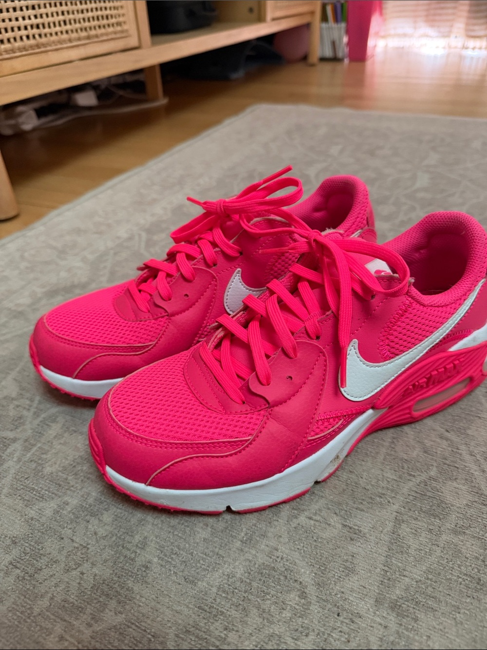 Nike Women's Neon Pink and White Athletic Sneakers